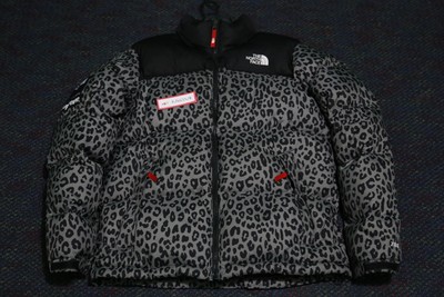 chaqueta leopardo north face chaqueta leopardo north face