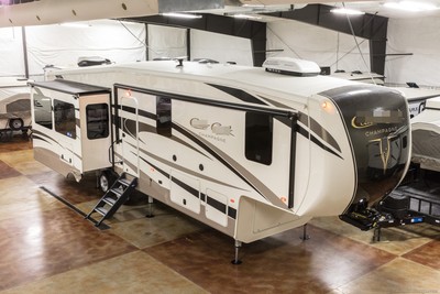 New 2017 Cedar Creek Champagne 38el Rear Living Luxury 4 ... New 2017 Cedar Creek Champagne 38el Rear Living Luxury 4 ...