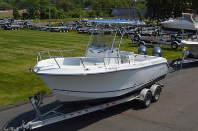 2005 POLAR 23FT CENTER CONSOLE, TWIN YAMAHA F115'S 149 HOURS W/ TRAILER