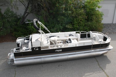 New 24 fish and fun Grand Island pontoon boat and trailer