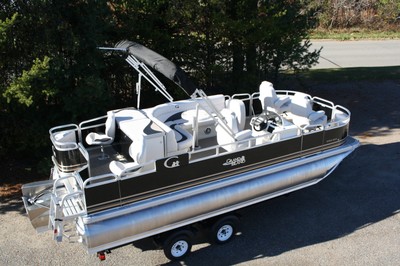 New 20 ft Quad Fish pontoon boat with High performance tubes