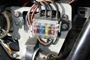 Yamaha-HONDA-SUZUKI-Kawasaki-Fuse-Box-Motorcycle-Universal ... honda ascot fuse box 