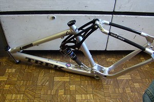 Trek Y50