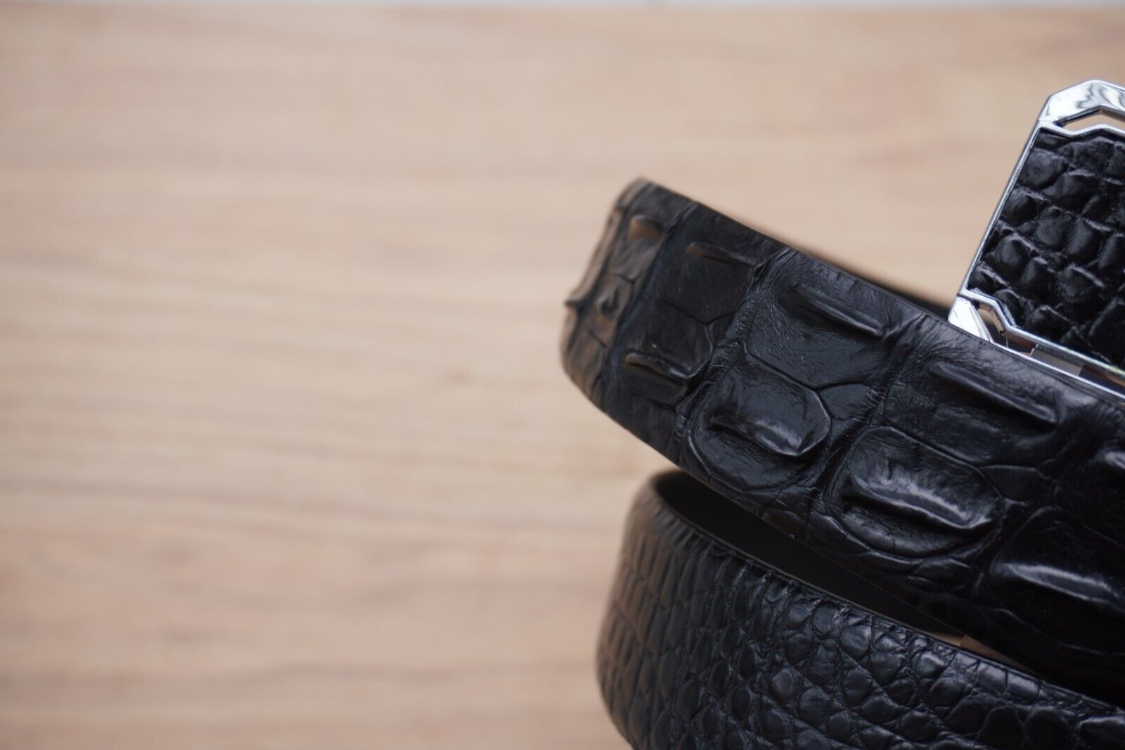 Luxury Black Genuine Alligator, CROCODILE Leather MEN'S Belt W 1.5+Silver Buckle