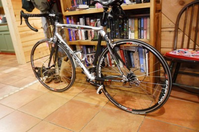 KHS, FLITE TEAM 3000 ALL CARBON ROAD BIKE SIZE LARGE 56CM, msrp $3500