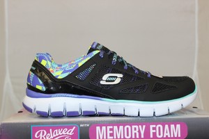 Skechers Relaxed Fit Memory Foam Skechers Relaxed Fit Memory Foam