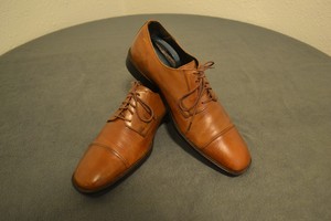 ... BY JOHNSTON  MURPHY MENS SIZE 9.5 LIGHT BROWNTAN DRESS OXFORD SHOES