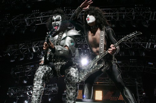 http://i.ebayimg.com/00/s/MTA2NlgxNjAw/z/jV0AAMXQDrJRzhoK/$T2eC16JHJGsFFMt8,yoPBRzhoJsQ!!~~60_12.JPG