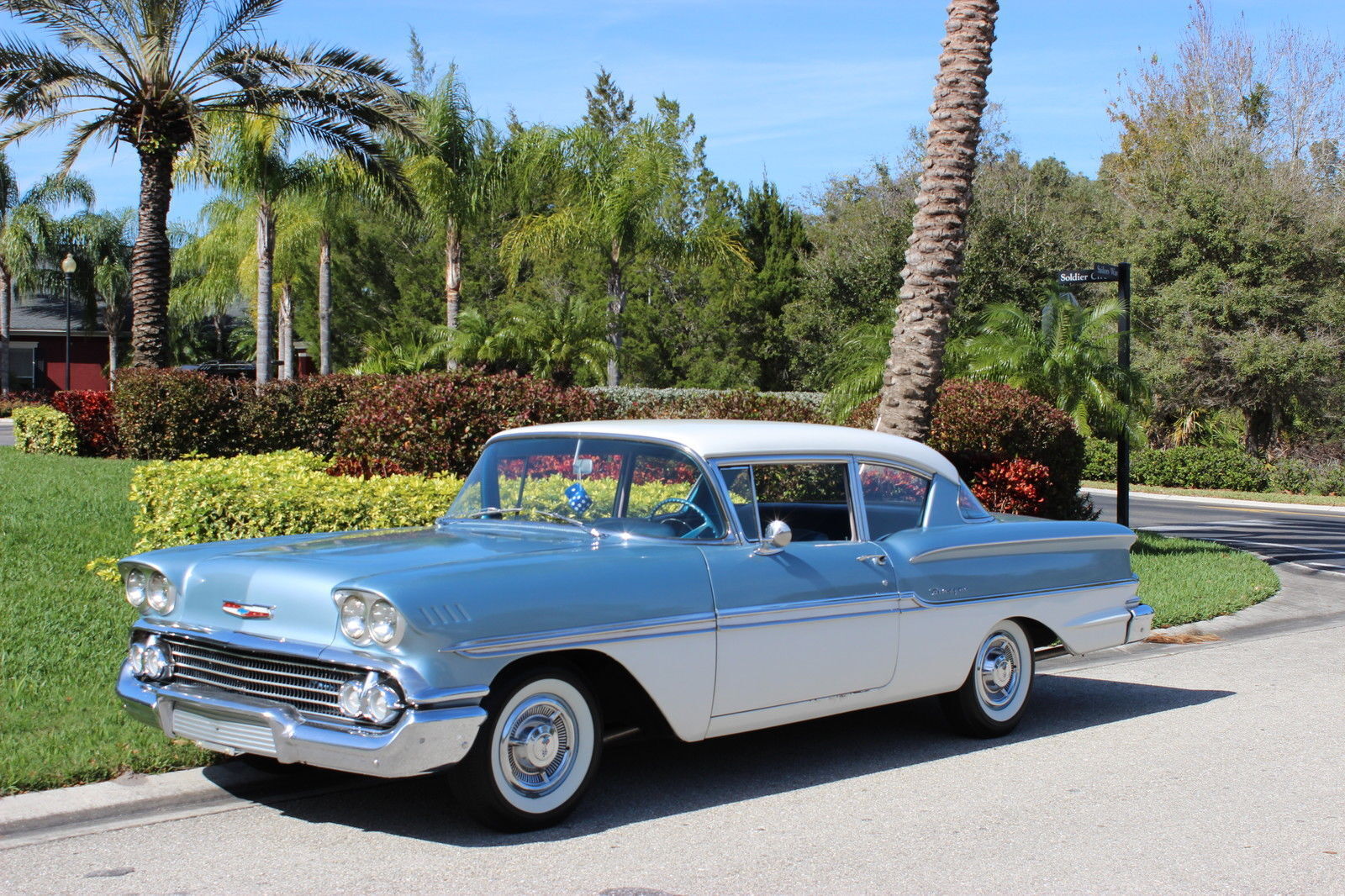 Top 10 American Classic Cars | eBay