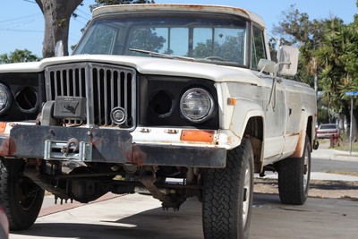 1977 Jeep J20 Pioneer Standard Cab Pickup 2 Door 5 9l