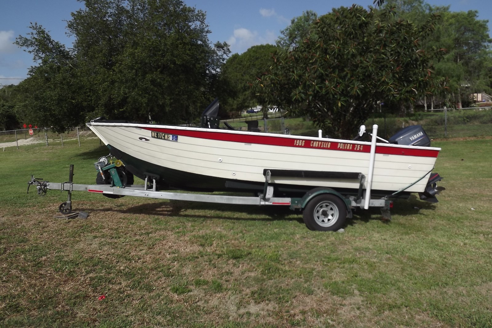 20' DEEP VEE ALUMINUM BOAT W/ 130 HP YAMAHA LIKE LUND, STARCRAFT, ALUMACRAFT