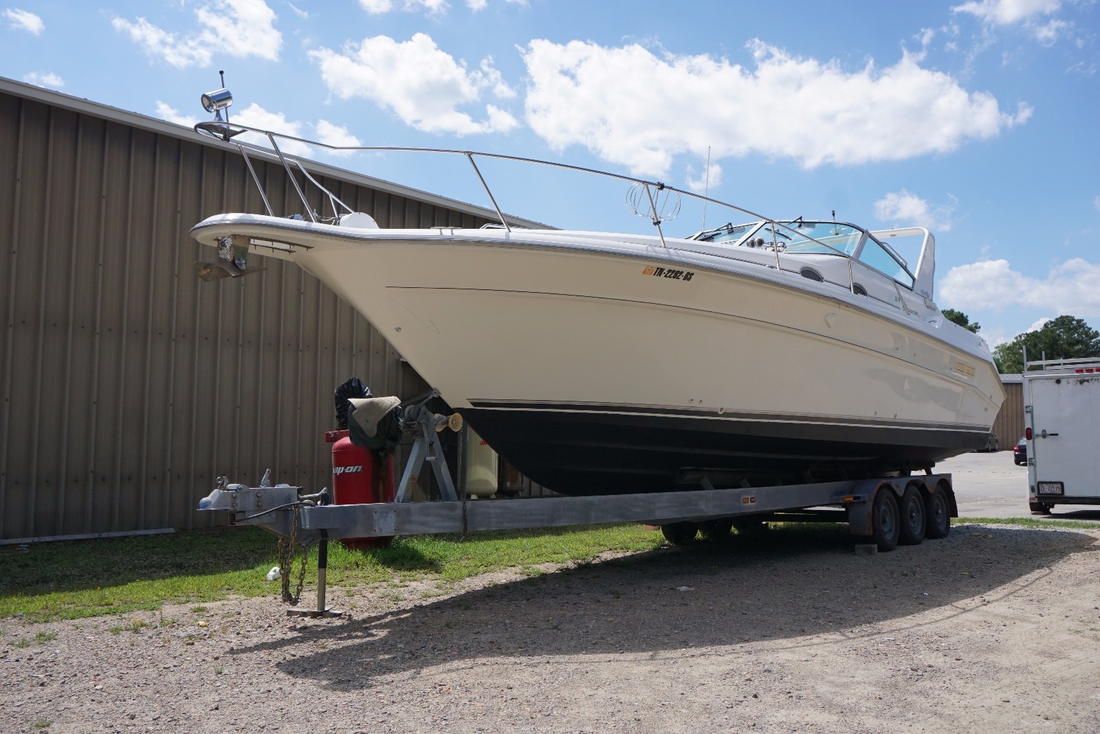 1994 Searay 330 Sundancer