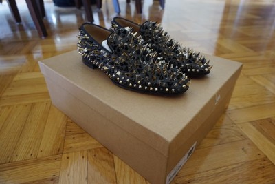 christian louboutin paris store opening hours christian louboutin paris store opening hours