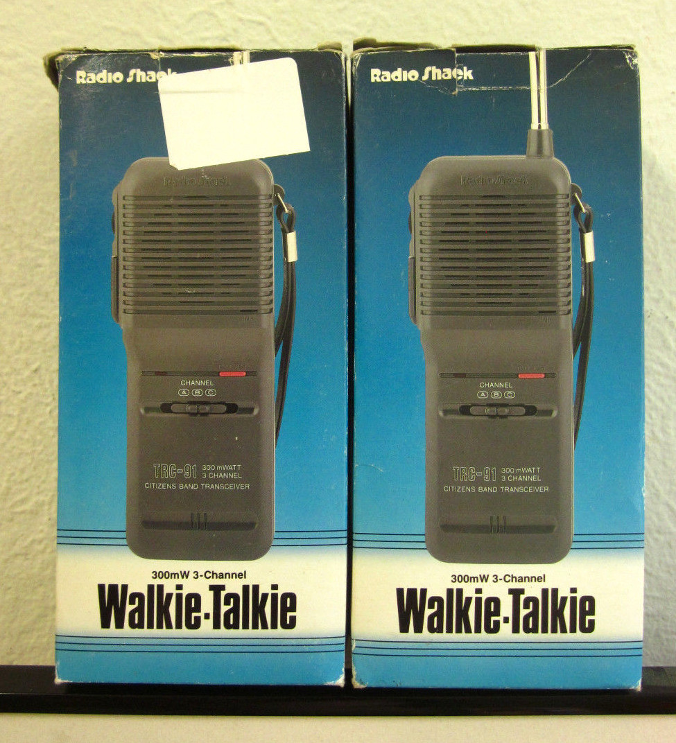 2 RADIO SHACK Walkie Talkies set TRC91 in boxes 3Channel CB receiver