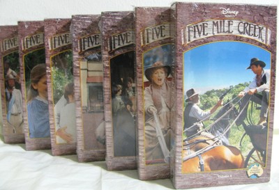 NEW Walt Disney Five Mile Creek Western ...