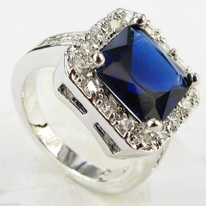 DÃ©tails sur Superbe solitaire saphir bleu, or blanc 10 K gold filled