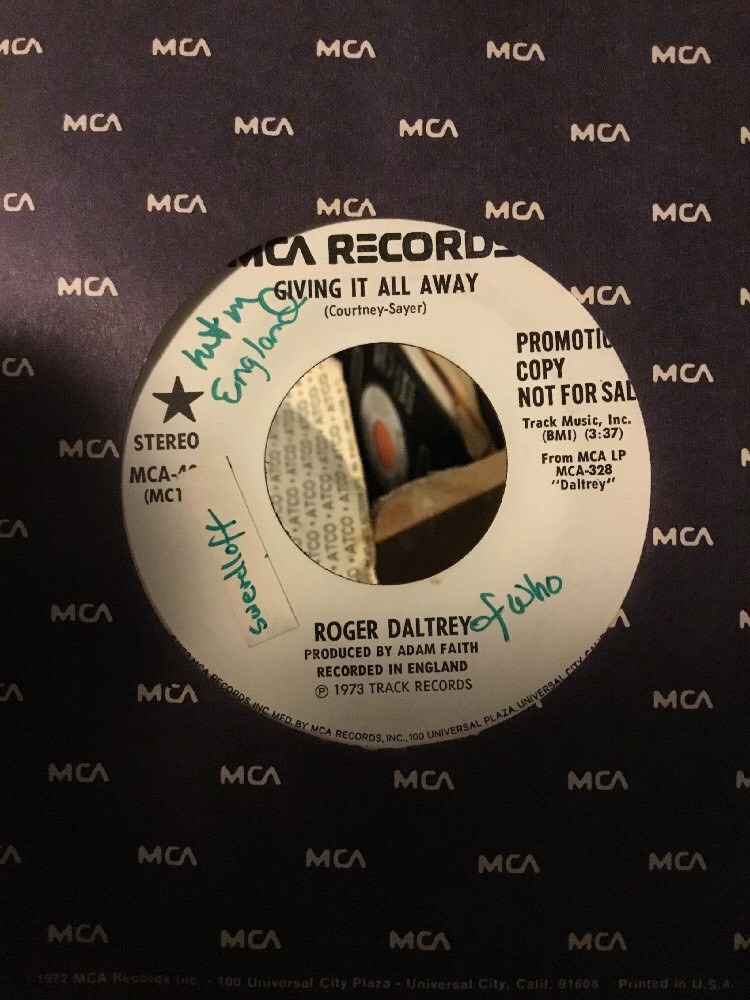 roger-daltry-45-giving-it-all-away-nm-promo