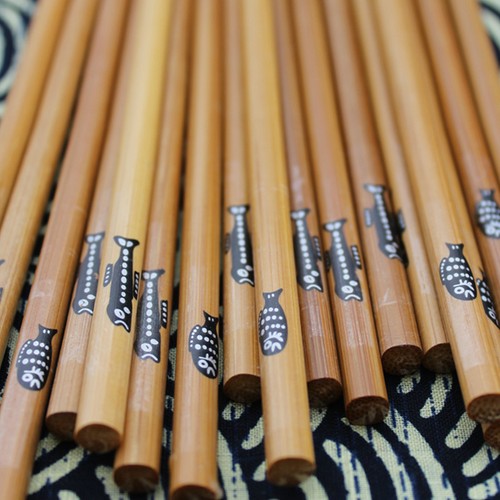 1 Pair Chinese Natural Wood Wooden Chopsticks ...