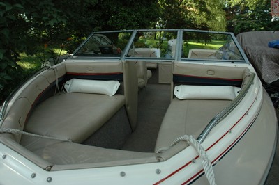 Bayliner Capri