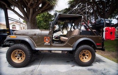 Image 4 of Jeep: CJ Levis Edition…