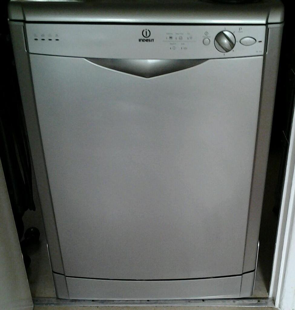 electrolux white dishwasher