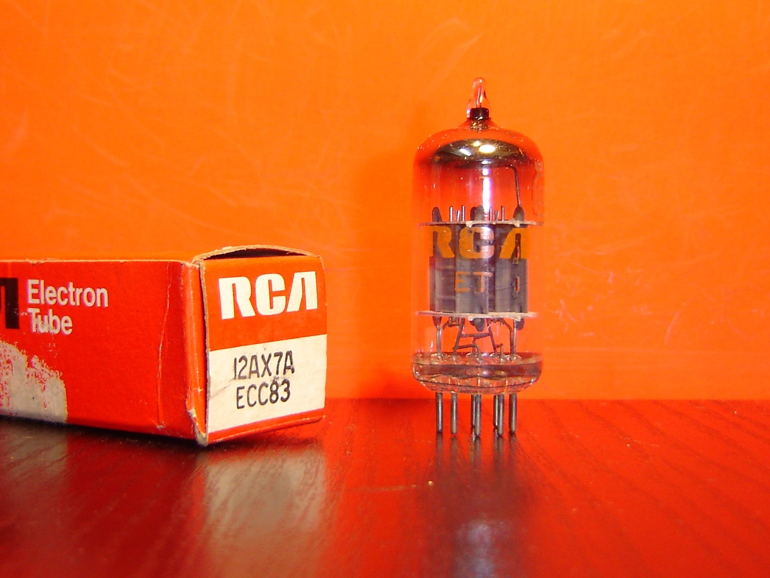 RCA 12AX7 from the 1970's. Are they good? (pictures) | Steve RCA 12AX7 from the 1970's. Are they good? (pictures) | Steve