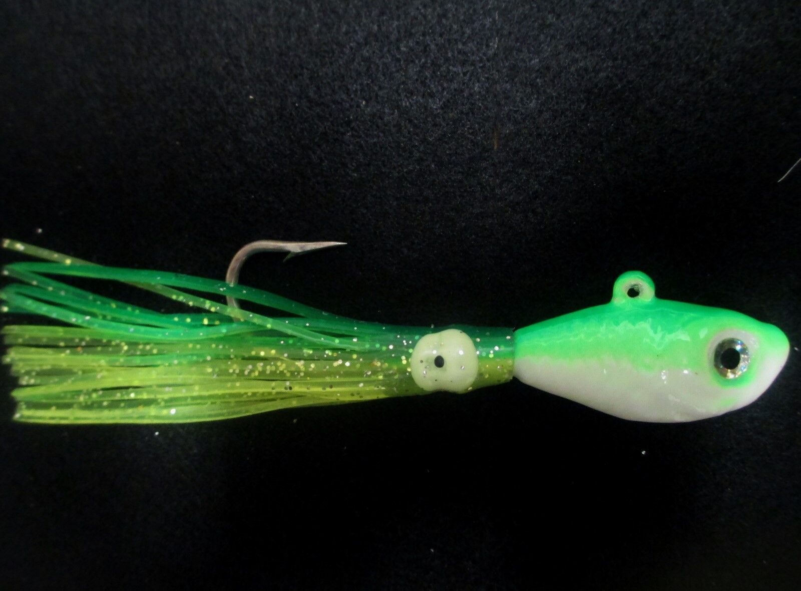 Head Color:Green/ Green Yellow skirt:2oz to 8oz Man Cave saltwater Bucktail Jigs Lure 10 color 5 Pack