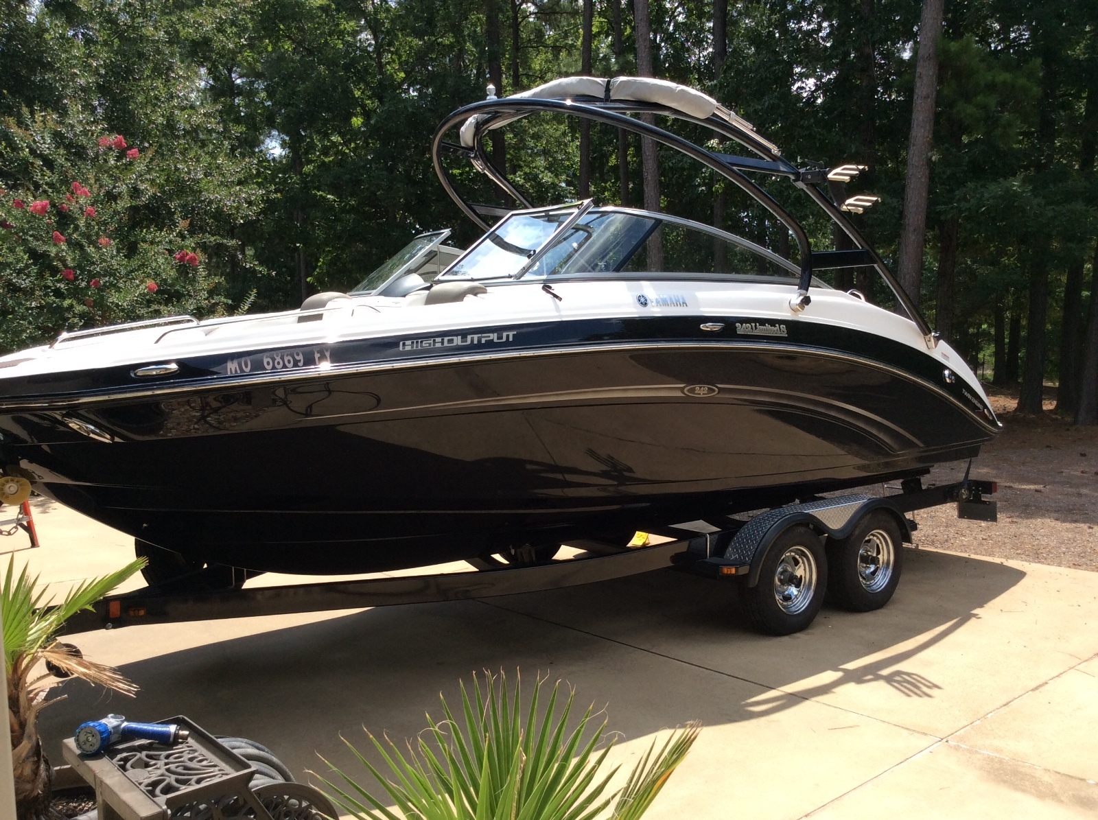 2013 Yamaha 242 Limited S High output jet boat