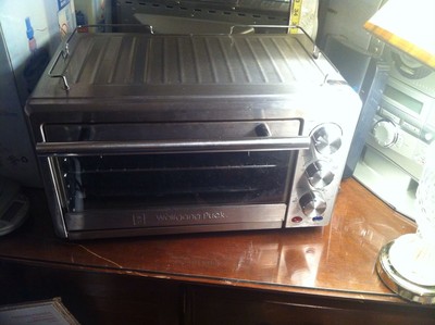 Wolfgang Puck 22-Liter 1400W Convection Toaster Oven with Rotisserie ...