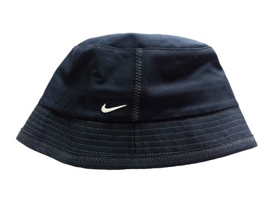 cappello pescatore nike