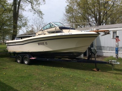 GRADY WHITE EXPLORER 24 FT 1995 EXPLORER 24 - USED IN FRESHWATER!!!