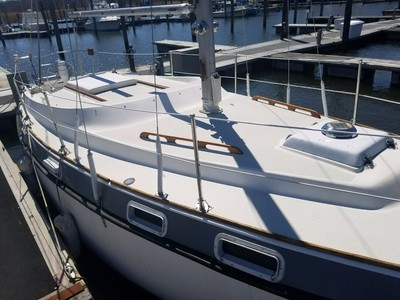 30ft sailboat morgan