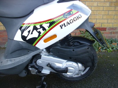 2006 PIAGGIO ZIP 50 (56) 4 STROKE MOPED