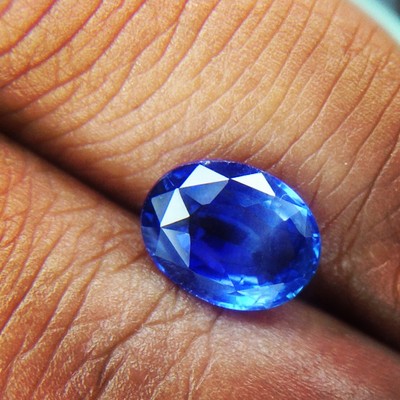 Blue Sapphire 2.50 Carats