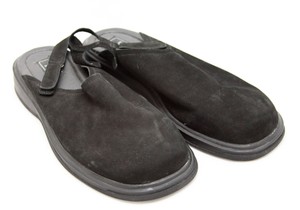 Clothing, Shoes  Accessories  Men's Shoes  Sandals  Flip Flops