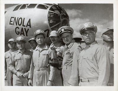 ABOVE AND BEYOND 1952 Robert Taylor ENOLA GAY 10x8 STILL #26