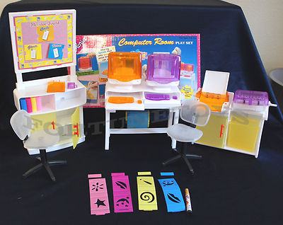 gloria classroom playset