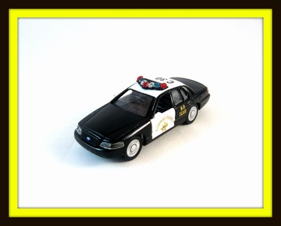 1999 FORD CROWN VICTORIA POLICE CAR,MAISTO 1/44 DIECAST CAR COLLECTOR'S MODEL