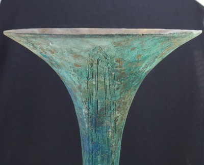 RARE Ancient Chinese Ritual Bronze Wine Vessel II Cup (Gu) Shang Dynasty