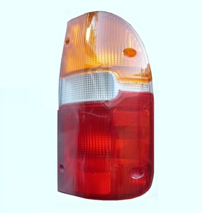 Toyota tacoma rear tail light lens