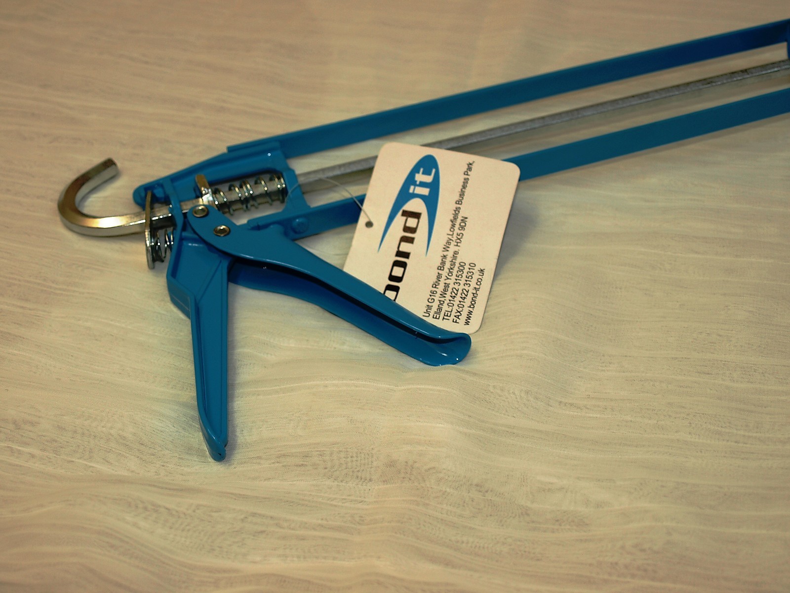 SKELETON GUN SILICONE SEALANT MASTIC CAULK APPLICATOR 310ml and 400ml