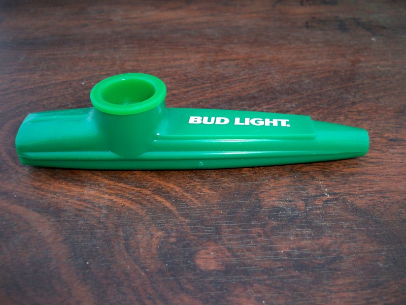 eBay: Bud Light Plastic Kazoo Advertising Give