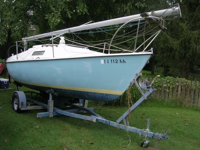 1975 22' Seafarer fiberglass Sailboat