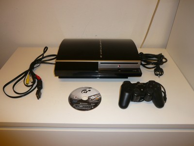 Image Sony PlayStation 3 / PS3 500GB, inkl. Spiel, 2 Jahre Garantie Image Sony PlayStation 3 / PS3 500GB, inkl. Spiel, 2 Jahre Garantie