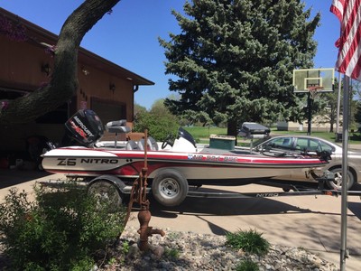2014 Nitro SC Z6 Bass Boat