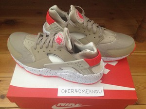 Nike Air Huarache Size 7 Nike Air Huarache Size 7