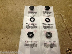 Honda crv back window latch #1
