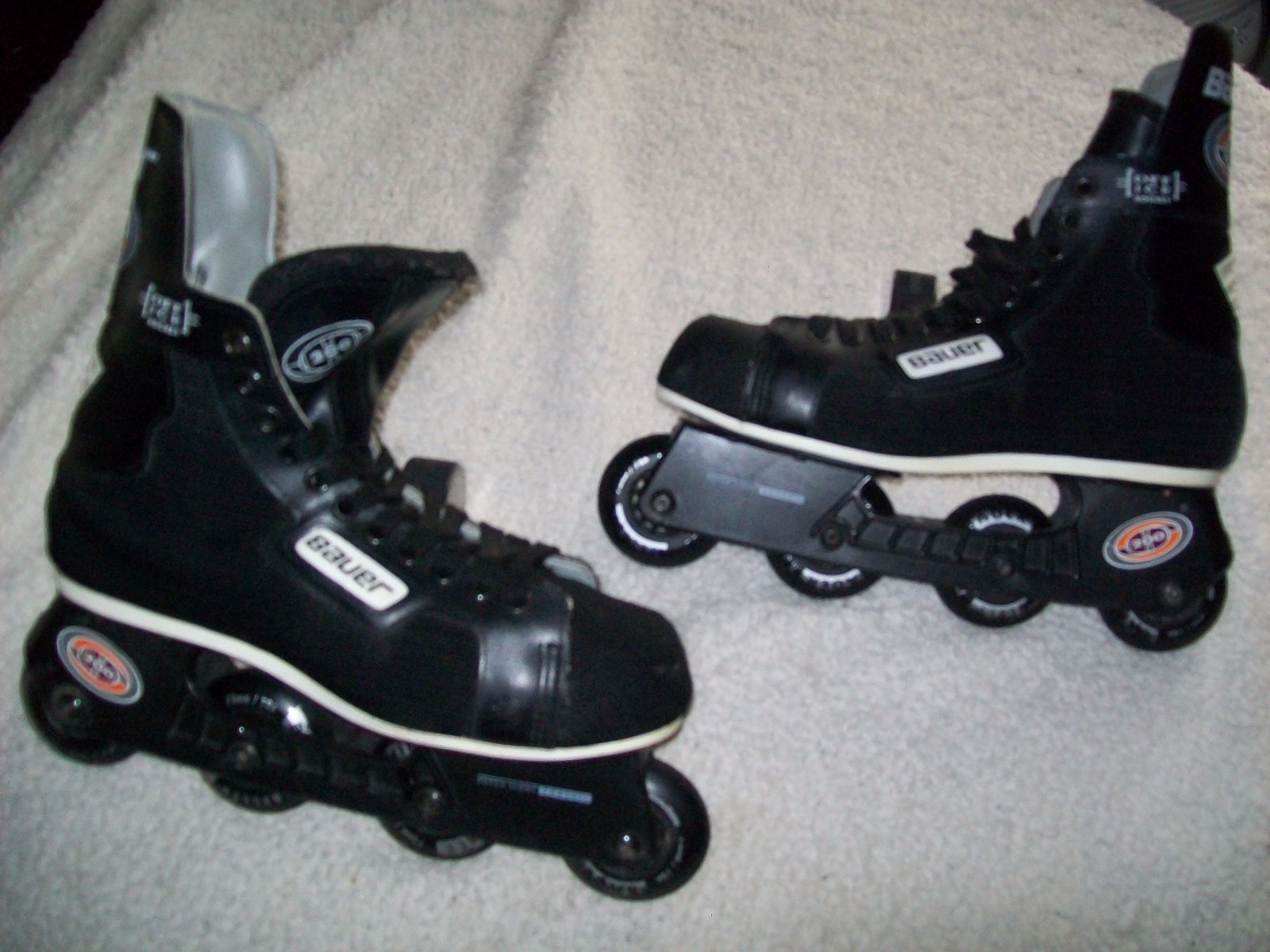 Used Hockey Skates >> BAUER 200 ROLLER HOCKEY SKATES BLADES SIZE 10 GREAT SHAPE ... Used Hockey Skates >> BAUER 200 ROLLER HOCKEY SKATES BLADES SIZE 10 GREAT SHAPE ...