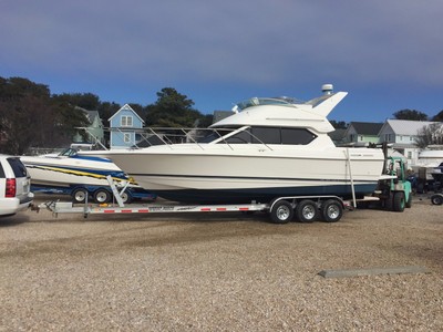 2000 Bayliner Ciera 2858 Command Bridge