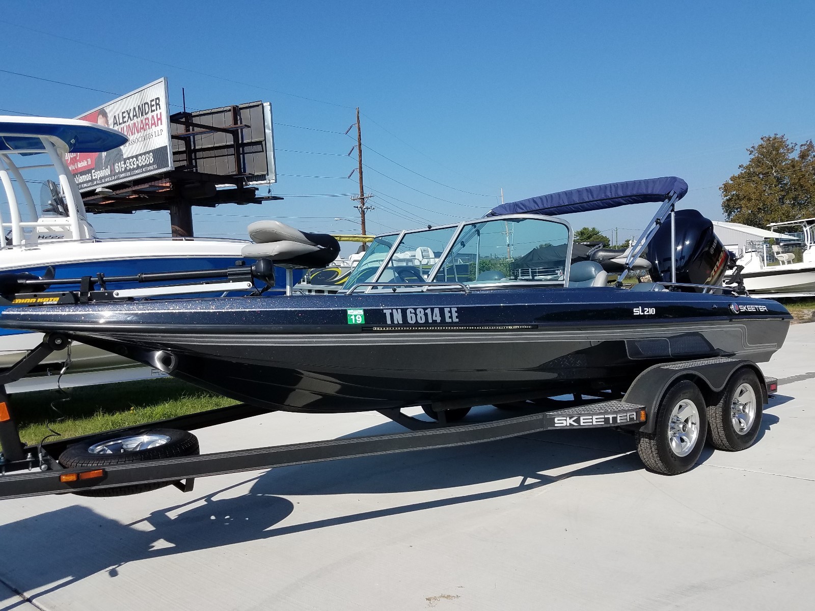 2013 Skeeter SL210 Fish N Ski with Yamaha 200HP SHO. 100 Hours.